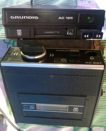 Grundig_kazettas_magnok.jpg