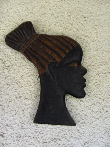 Fából készült falidísz