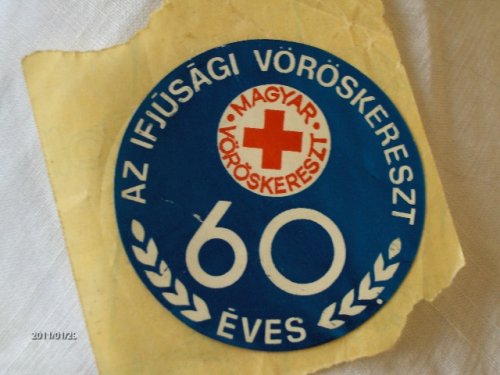 Magyar Ifjúsági Vöröskereszt matrica