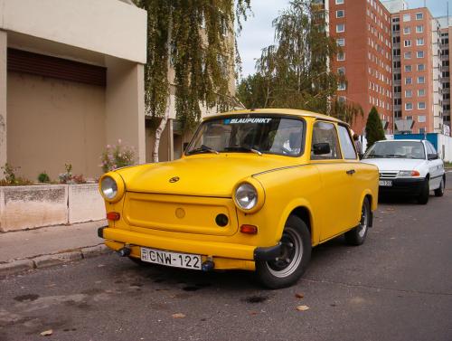Az örök kedvenc: a kétütemű Trabi