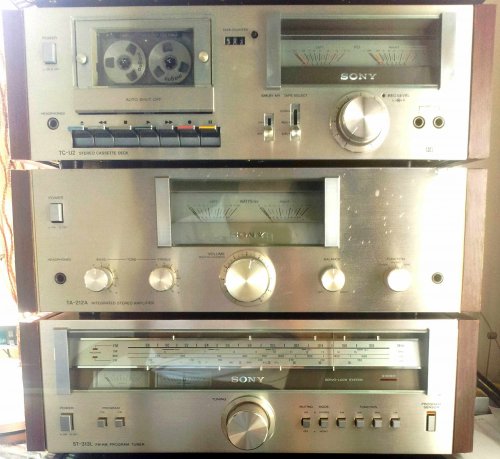 Sony (Wega) torony Sony (Wega) torony