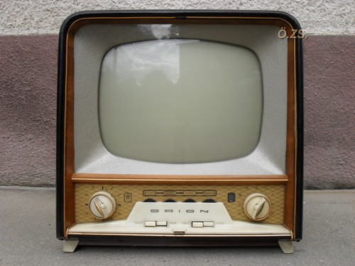 Orion AT 602 televízió