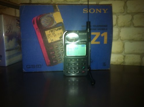 Sony mobiltelefon - CMD-Z1