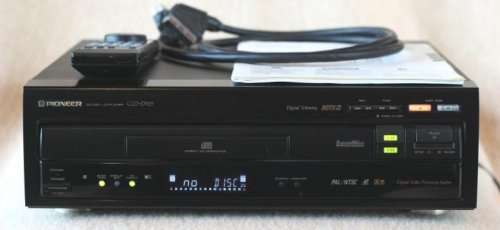 PIONERR CD, CDV, LD Player CLD-D925