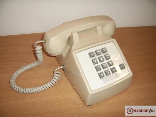 ITT  telefon 2500-as asztali az USA-ból