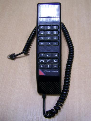 Motorola gépkocsi telefon