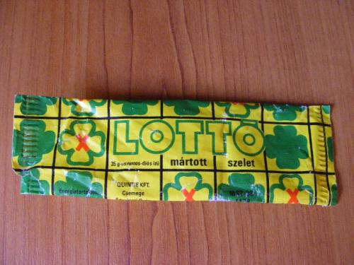 Lottó csokoládé szelet Lottó csokoládé szelet