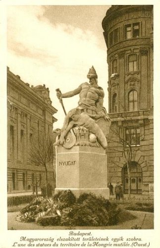 Trianoni emlékmű - Nyugat