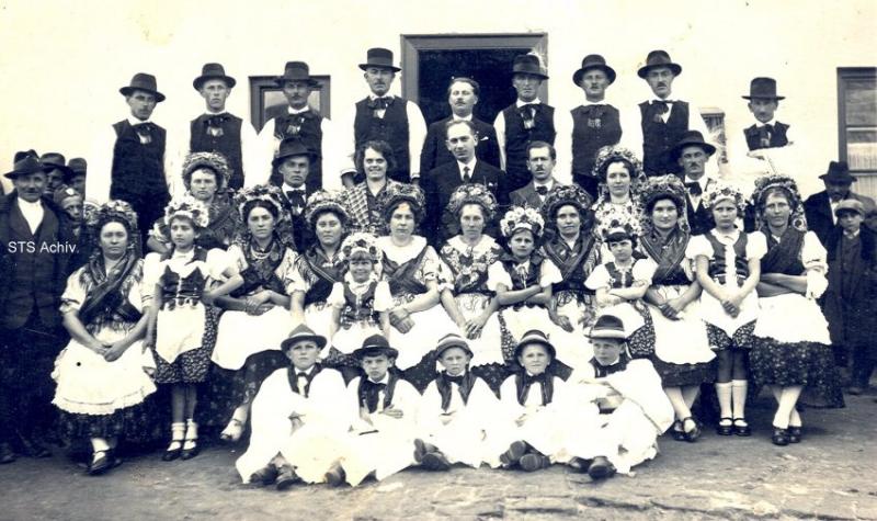 Gyönyösbokréta Gigében, ~1939