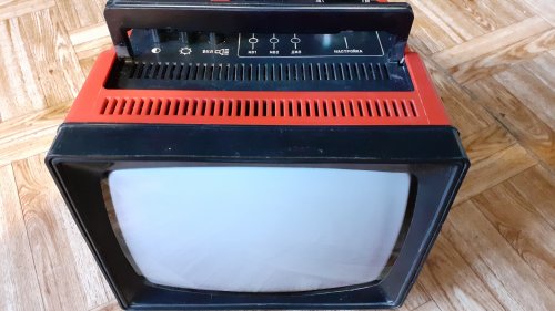 20230811_142302_-_Elektronika_401_D_FF.TV.jpg 20230811_142302_-_Elektronika_401_D_FF.TV.jpg
