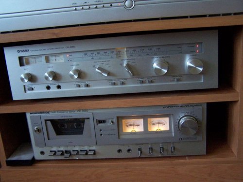 Yamaha CR-620 reciever és Nordmende CD-1050 deck