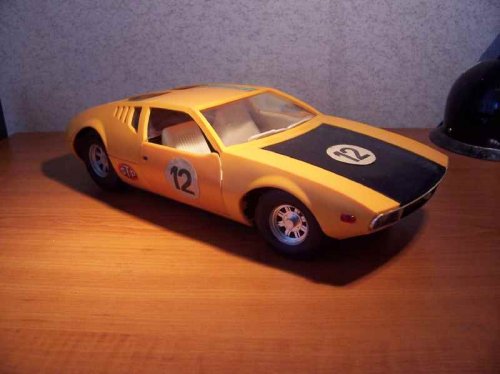 Piko De-Tomasso Mangusta távirányítós autó