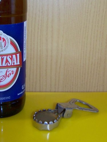 Sörnyitó és záró Sörnyitó és záró