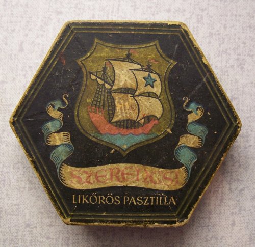 Szerencsi likőrös pasztilla