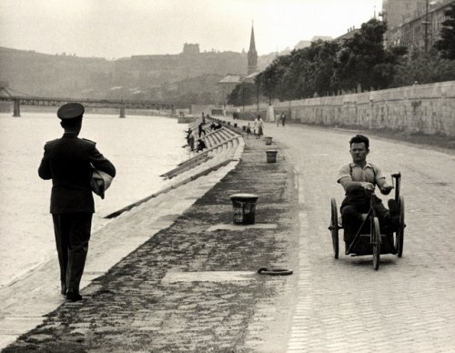 Dunapart Kossuth-híd BUDAPEST Dunapart Kossuth-híd BUDAPEST