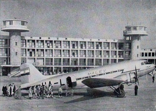 Ferihegy Malév LI-2 repülőgép Ferihegy Malév LI-2 repülőgép