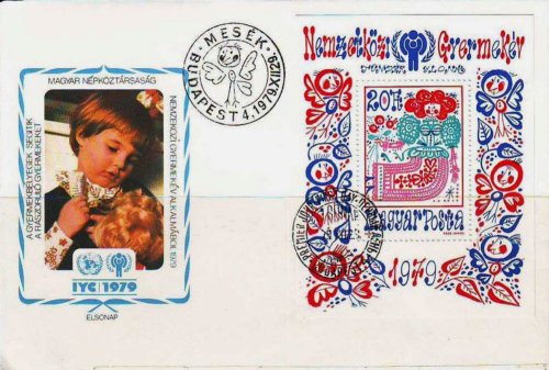 Nemzetközi Gyermekév boriték blokk bélyeg