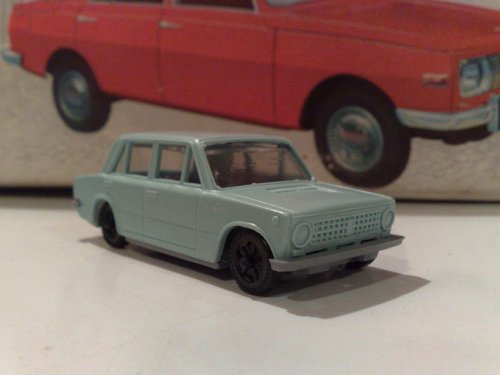 műanyag lada 1200.szovijet modell