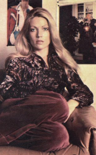 Adamis Anna Adamis Anna