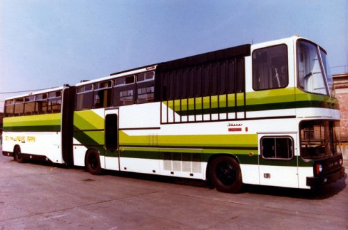 Ikarus reptéri busz koncepció Ikarus reptéri busz koncepció