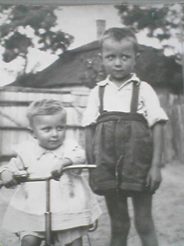 Zsadány Én és a bátyám 1956 Zsadány Én és a bátyám 1956