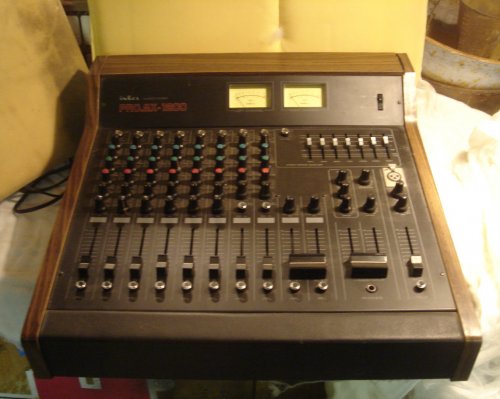 INKEL keverőasztal - PRO. MX-1200 