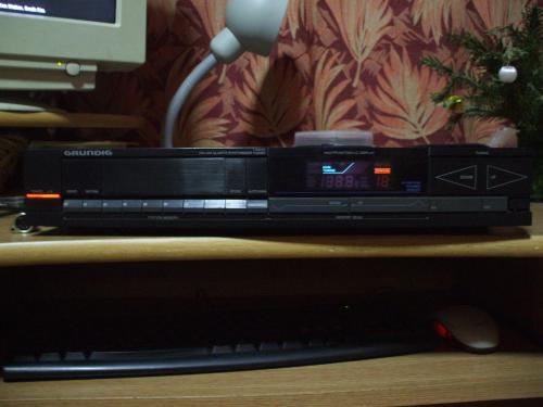 Grundig T8200 tuner