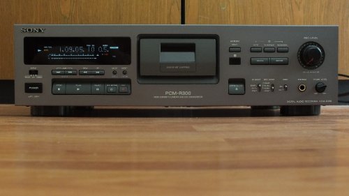 Sony PCM-R300 DAT magnó Sony PCM-R300 DAT magnó
