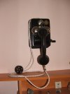 LB 37 nyilvános telefon falra szerelve