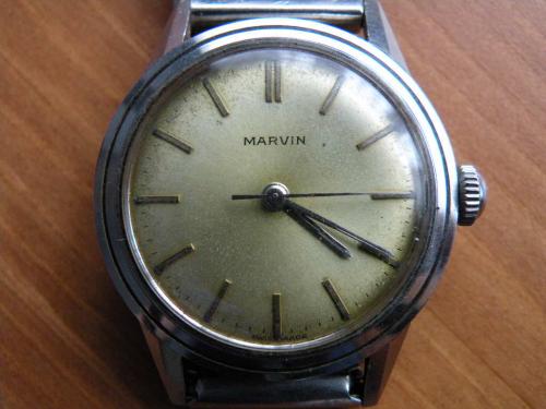 Marvin karóra Marvin karóra