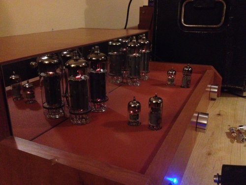 PL509 PP elektroncsöves sztereó integrált erősítő