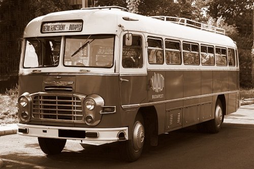 Ikarus ...? Ikarus ...?