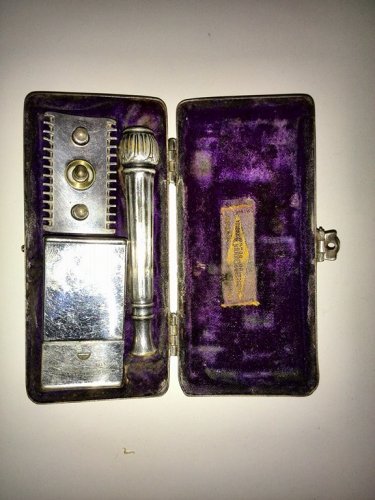 Gillette Pocket Edition Gillette Pocket Edition