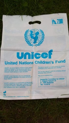 Unicef reklámzacskó Unicef reklámzacskó