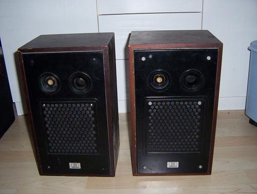 Radiotehnika kis hangfal