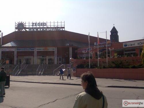 Szeged Nagyáruház