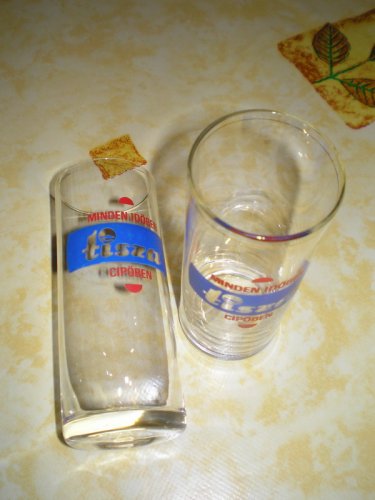 Tisza Cipő logós pohár