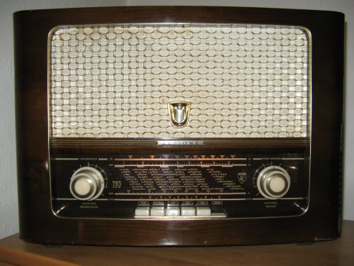 RADIONE 765 UKW (Radio Nikolaus Eltz) RADIONE 765 UKW (Radio Nikolaus Eltz)