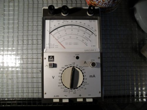 Ganzuniv 1 analóg műszer