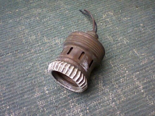 Vörösréz izzó foglalat