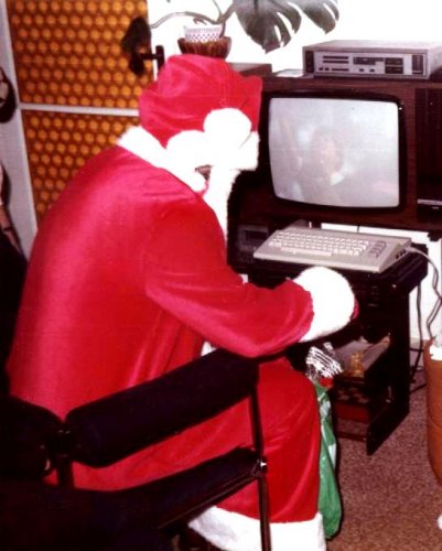 Télapó Commodore 64-gyel.