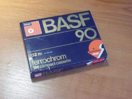 BASF ferrochrom CBOX nagyon ritka bontatlan