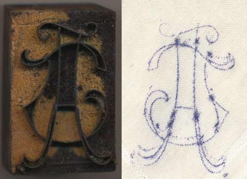 Monogramhímzéshez bélyegző