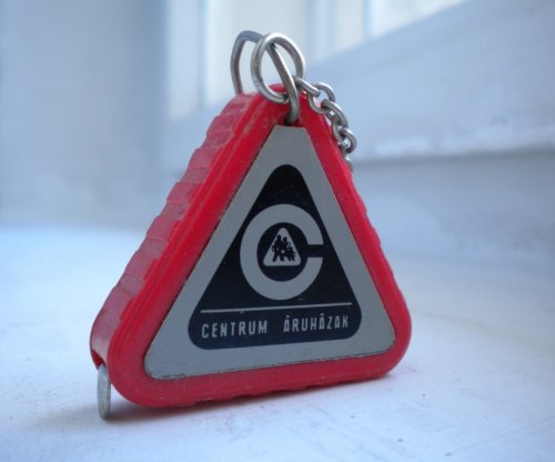 Centrum Áruház mérőszalag