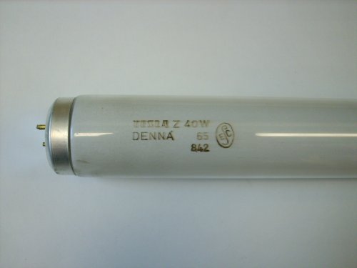 Tesla Denná fénycső