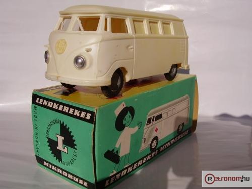 Lemezárúgyári Volkswagen mikrobusz