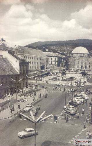 Pécs Széchenyi tér