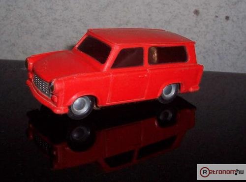 Lemezárugyári Trabant kombi Lemezárugyári Trabant kombi