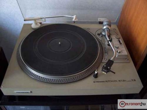 Pioneer lemezjátszó PL-516 