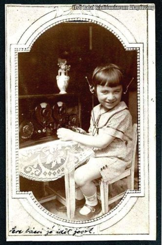Rádió 1929 -ből, Scherz bácsi jóslatával Rádió 1929 -ből, Scherz bácsi jóslatával